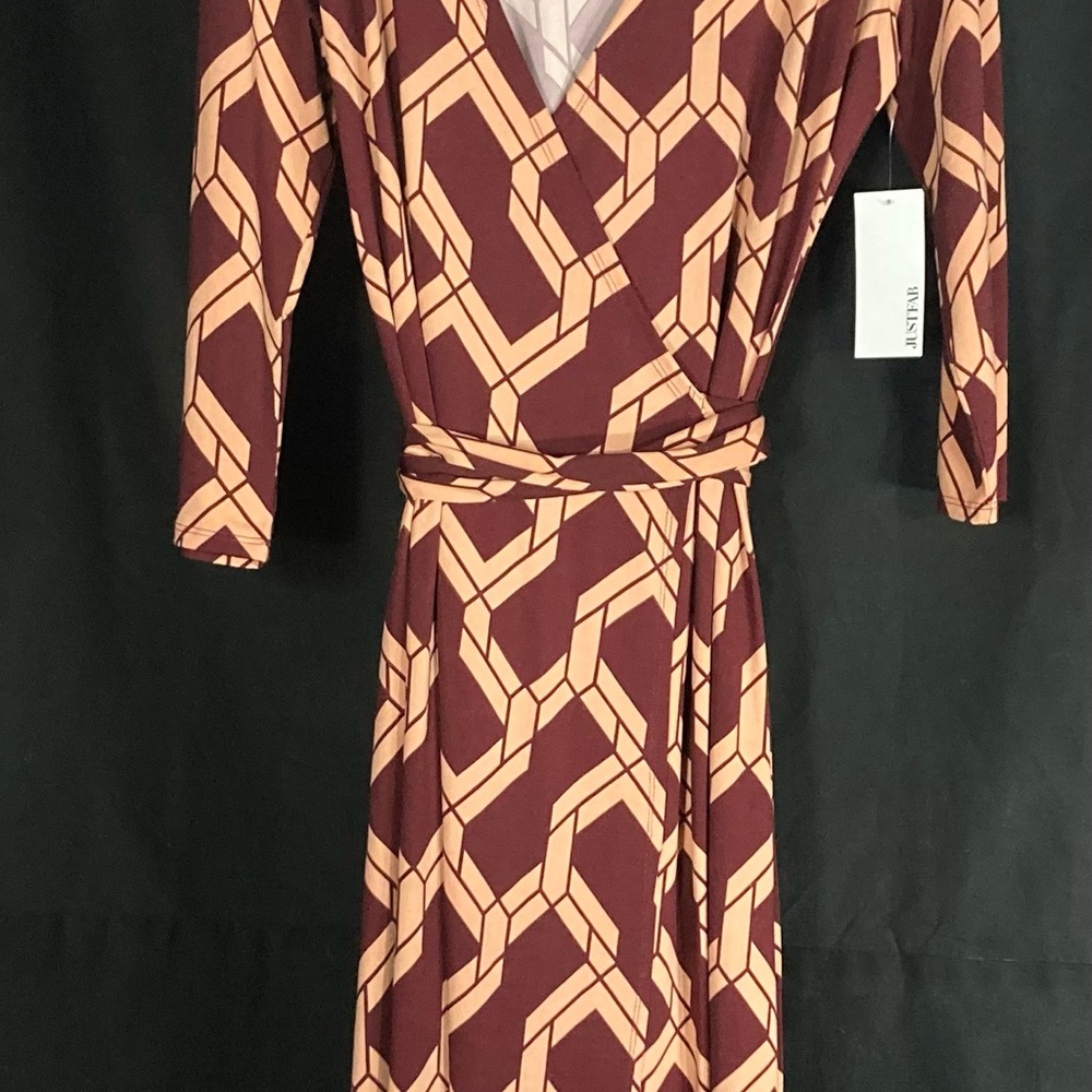 JustFab Geometric Long Sleeve Dress in Brown and Tan